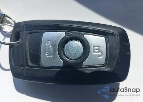 2013 BMW 328I xDrive из США, поврежденный, VIN WBA3B5C56DF594038